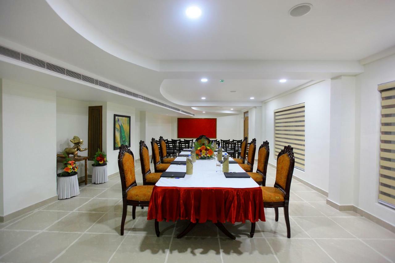 Kallār Hotel Rohini International المظهر الخارجي الصورة