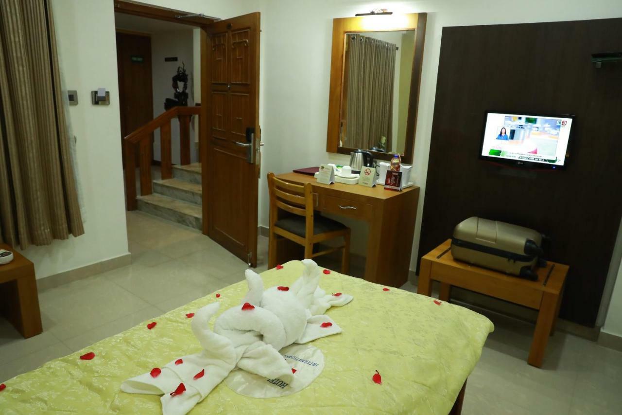 Kallār Hotel Rohini International المظهر الخارجي الصورة