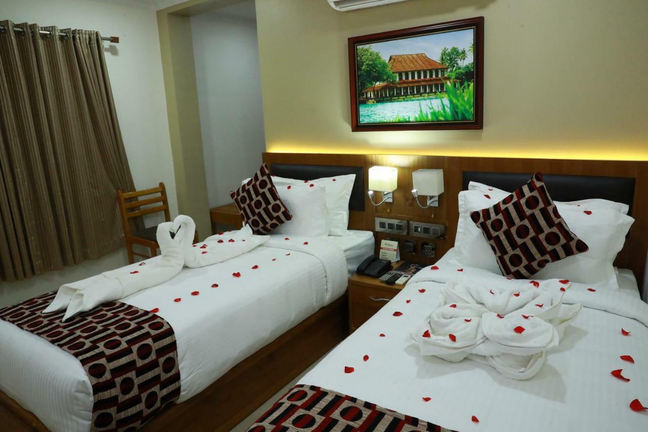 Kallār Hotel Rohini International المظهر الخارجي الصورة