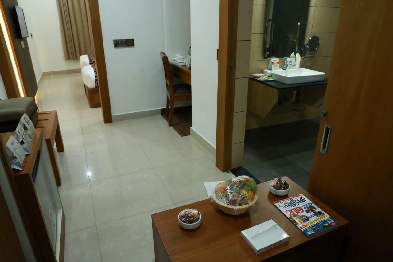 Kallār Hotel Rohini International المظهر الخارجي الصورة